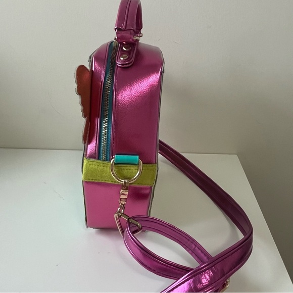 Irregular Choice Scooby Doo Mystery Machine Crossbody Bag W/LIGHT UP HEADLIGHTS - Picture 8 of 13